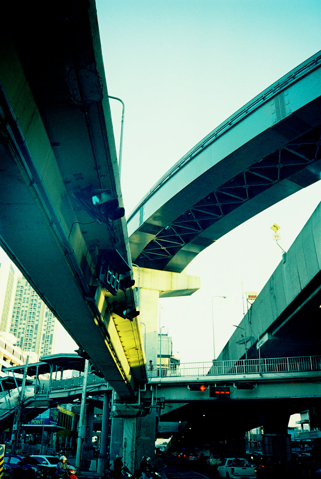 RAINBOW ROAD 500T/5219 AHU